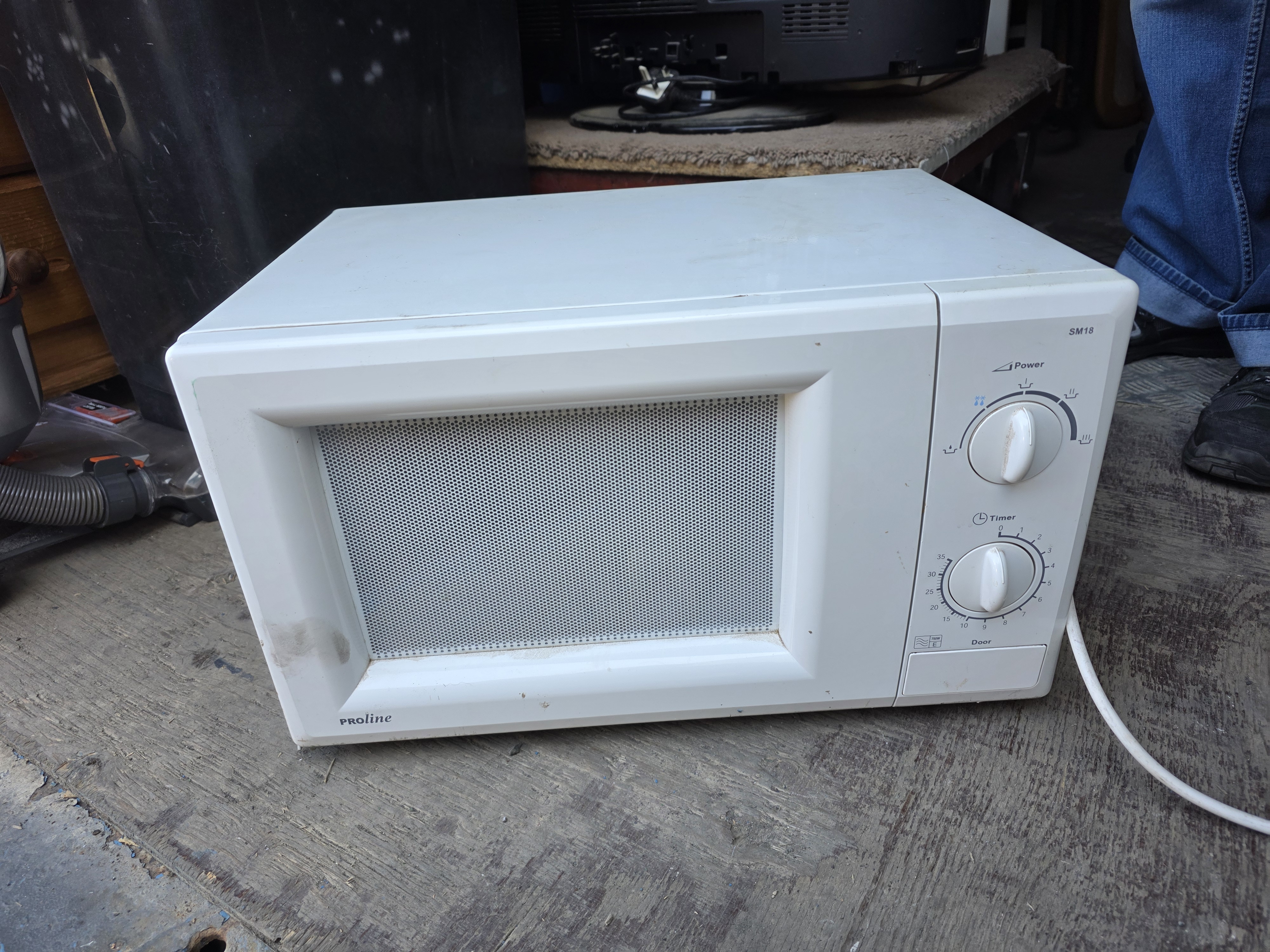 Microwave